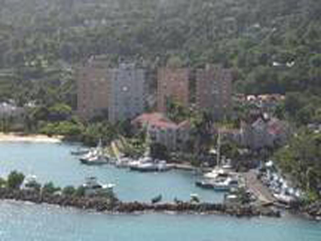 Turtle Beach Towers Apt 22 C - Ocho Rios Buitenkant foto